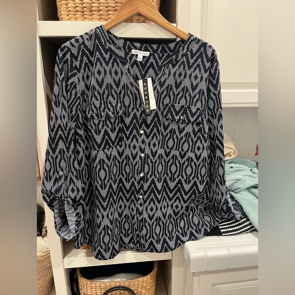 Notation Women’s blouse size XL